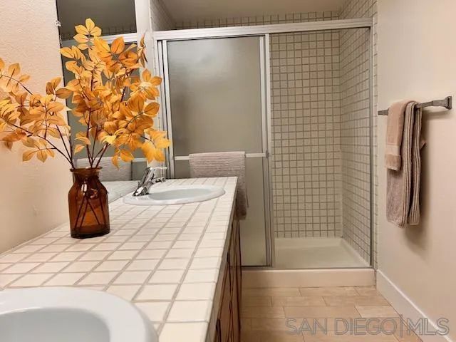 17426 Fairlie, San Diego, CA 92128