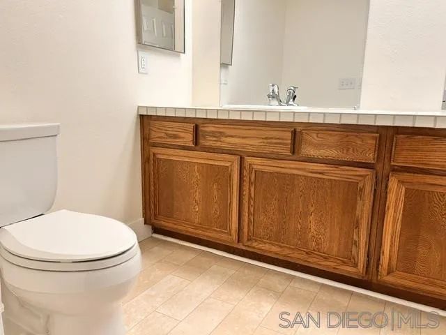 17426 Fairlie, San Diego, CA 92128