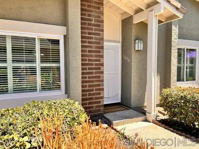 17426 Fairlie, San Diego, CA 92128