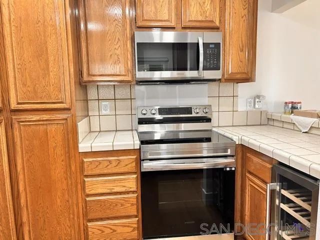 17426 Fairlie, San Diego, CA 92128