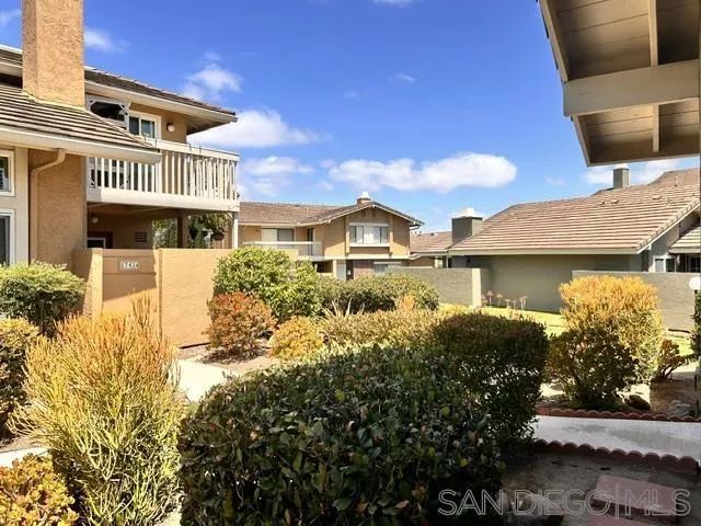 17426 Fairlie, San Diego, CA 92128
