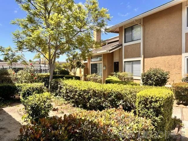 17426 Fairlie, San Diego, CA 92128