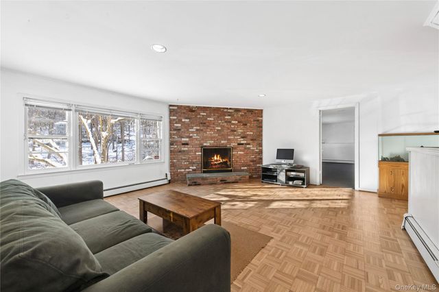 56 Brandon Drive, Chappaqua, NY 10549