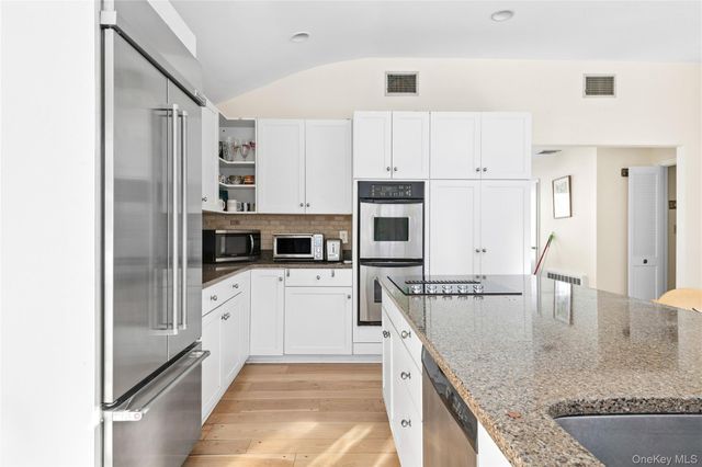 56 Brandon Drive, Chappaqua, NY 10549