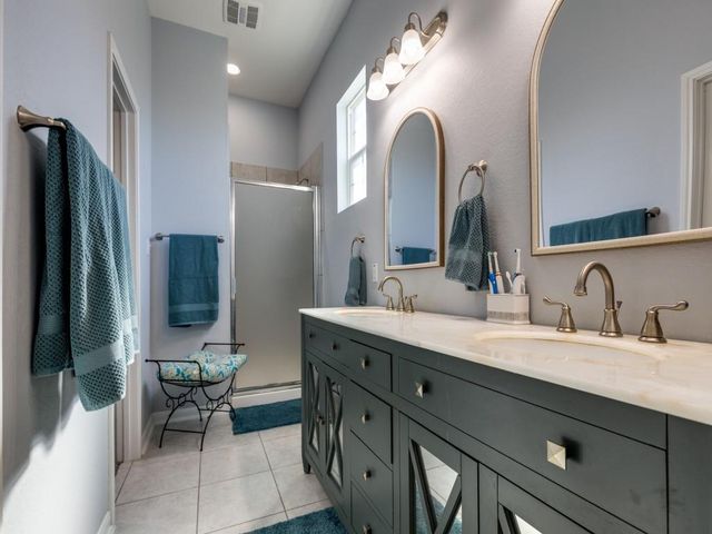 3219 Birkhill Court, Bay City, TX 77414