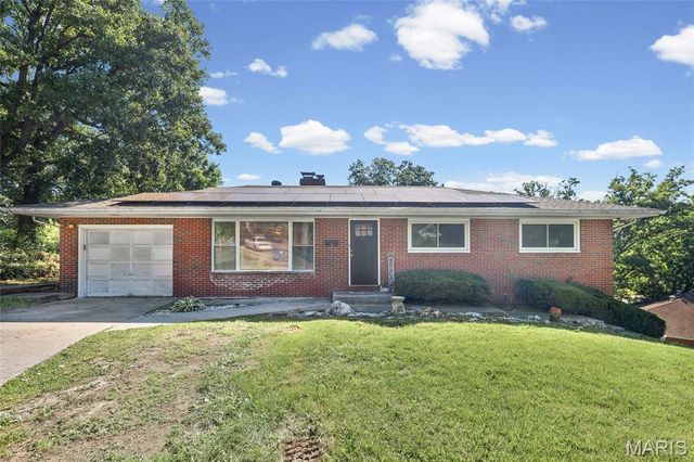 2303 Fairview Drive, Alton, IL 62002