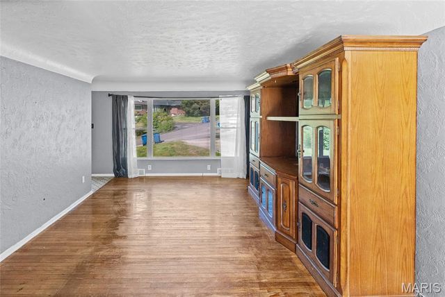 2303 Fairview Drive, Alton, IL 62002
