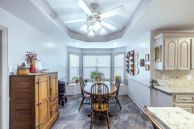 4167 Bayouside Dr, Houma, LA 70363