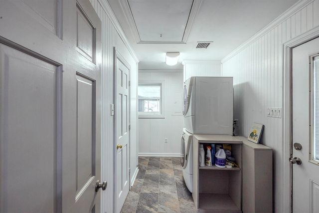 4167 Bayouside Dr, Houma, LA 70363