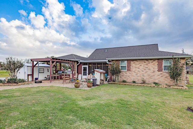 4167 Bayouside Dr, Houma, LA 70363