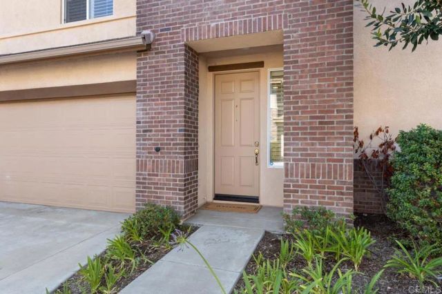 10553 Hollingsworth Way, San Diego, CA 92127