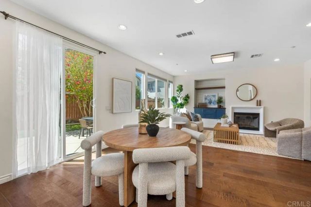 10553 Hollingsworth Way, San Diego, CA 92127