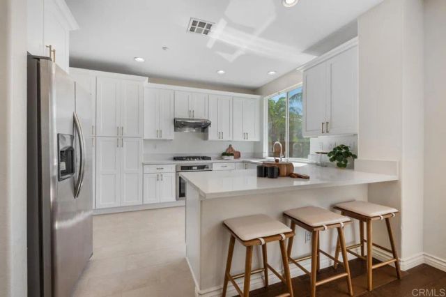 10553 Hollingsworth Way, San Diego, CA 92127