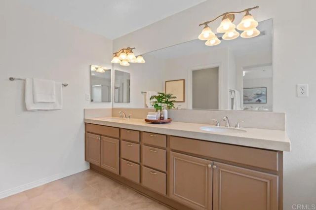 10553 Hollingsworth Way, San Diego, CA 92127