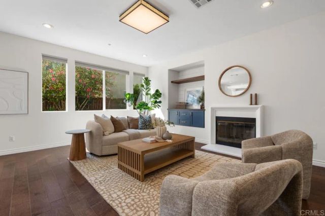 10553 Hollingsworth Way, San Diego, CA 92127
