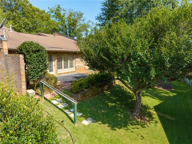 312 Downs Boulevard, Clemson, SC 29631