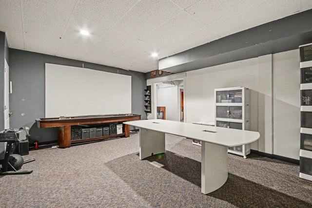 1750 Edmonds Avenue, New Lenox, IL 60451
