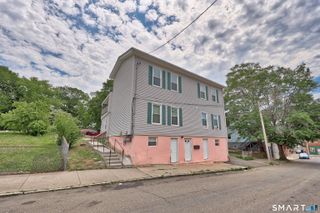 21 Hawkins Street 3, Derby, CT 06418