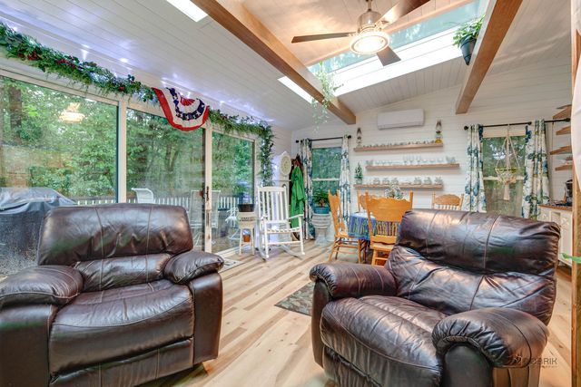 7449 Brentwood Lane, Gurnee, IL 60031