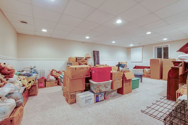 7449 Brentwood Lane, Gurnee, IL 60031