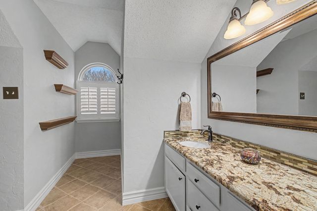 2705 Wind Ridge, Mckinney, TX 75072