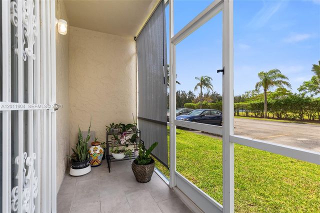 21133 SW 85th Avenue 103, Cutler Bay, FL 33189