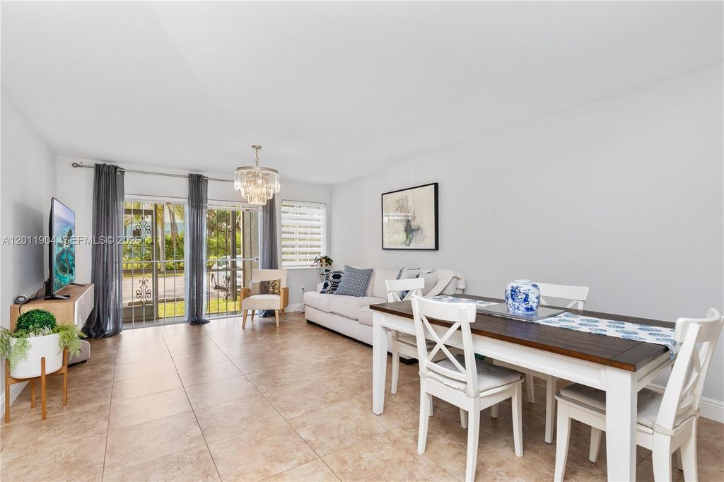 21133 SW 85th Avenue 103, Cutler Bay, FL 33189