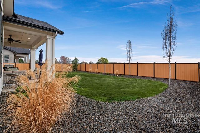 21890 Paint Ave, Star, ID 83669