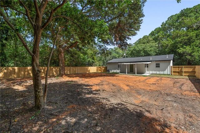 2558 Farnell Drive, Mobile, AL 36605