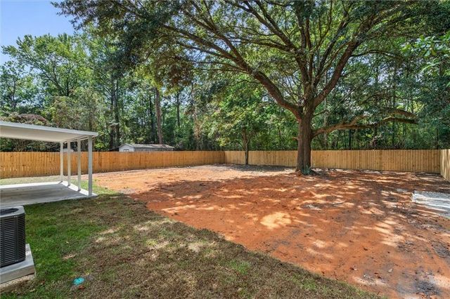 2558 Farnell Drive, Mobile, AL 36605