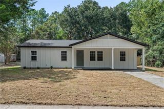 2558 Farnell Drive, Mobile, AL 36605