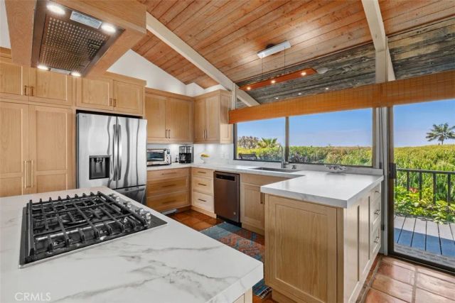 2 N Alta Mira Road, Laguna Beach, CA 92651
