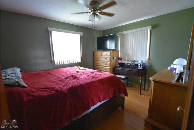 189 Center Street, Struthers, OH 44471