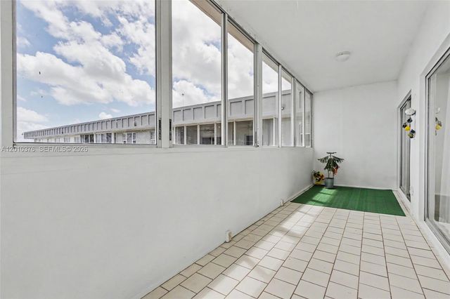 3800 Hillcrest Dr 1211, Hollywood, FL 33021