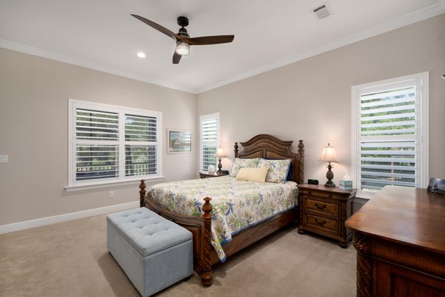 2433 Duncan Drive, Niceville, FL 32578