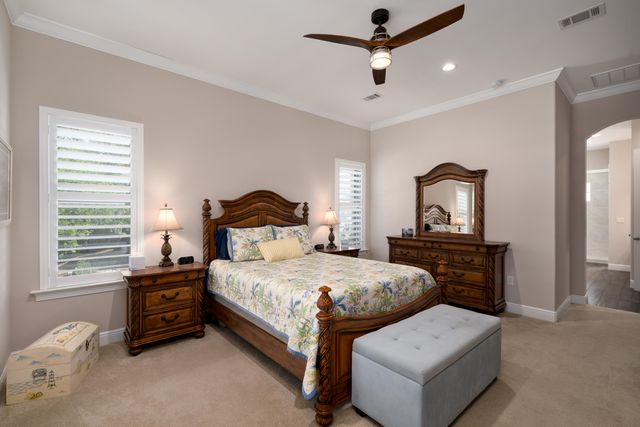 2433 Duncan Drive, Niceville, FL 32578