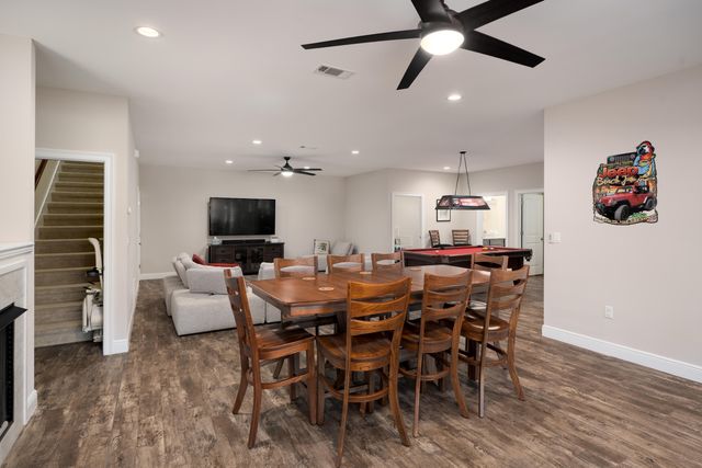 2433 Duncan Drive, Niceville, FL 32578