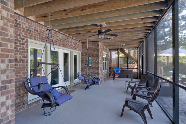 2433 Duncan Drive, Niceville, FL 32578