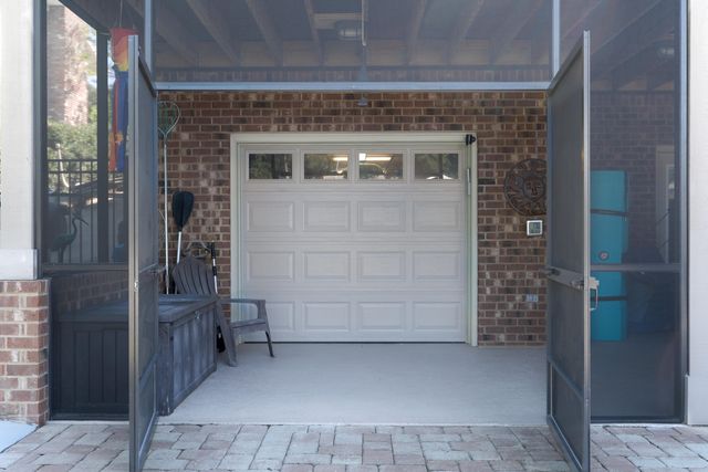 2433 Duncan Drive, Niceville, FL 32578