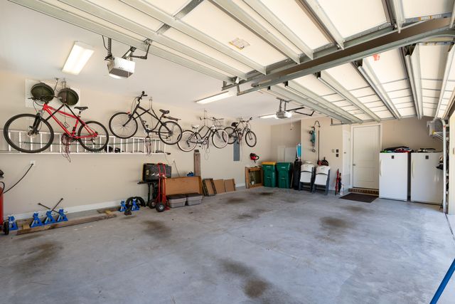 2433 Duncan Drive, Niceville, FL 32578