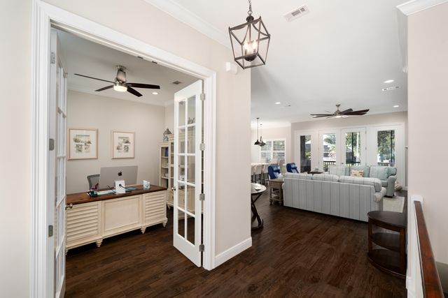 2433 Duncan Drive, Niceville, FL 32578