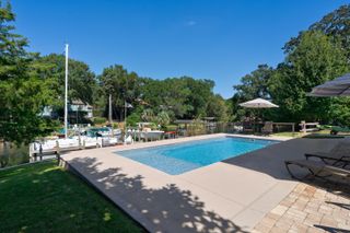 2433 Duncan Drive, Niceville, FL 32578