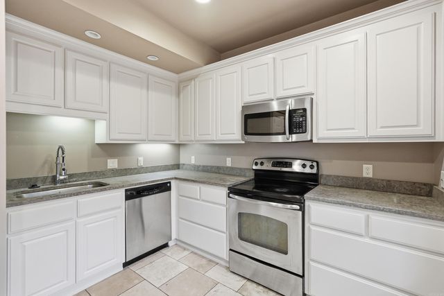 122 E Main St Ste B, Heber Springs, AR 72543