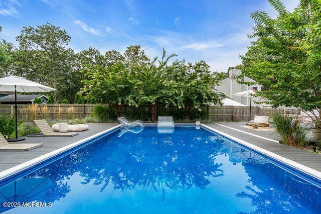 312 Oak Hollow Road, Brick, NJ 08724