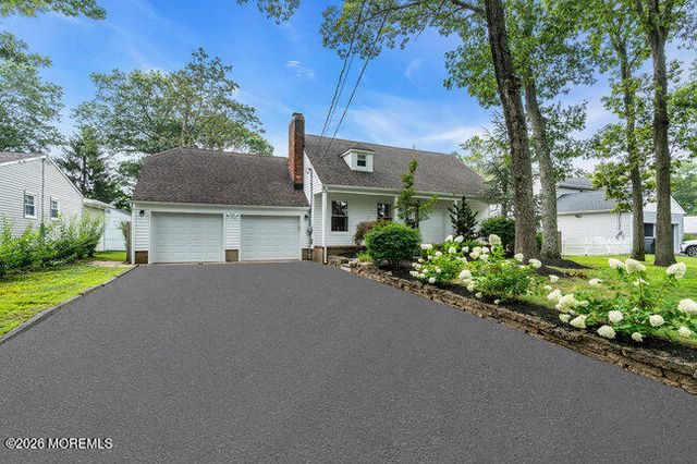 312 Oak Hollow Road, Brick, NJ 08724