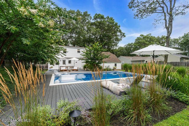 312 Oak Hollow Road, Brick, NJ 08724
