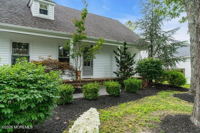 312 Oak Hollow Road, Brick, NJ 08724