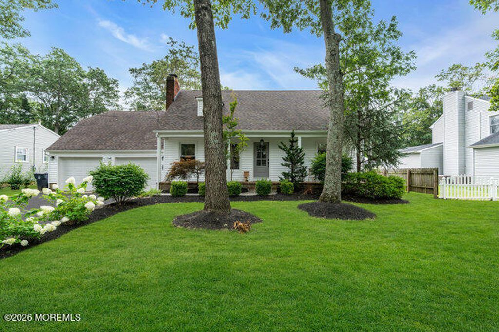 312 Oak Hollow Road, Brick, NJ 08724