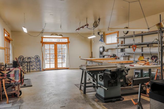 604 E Barcelona, Santa Fe, NM 87505