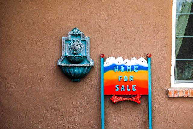 604 E Barcelona, Santa Fe, NM 87505